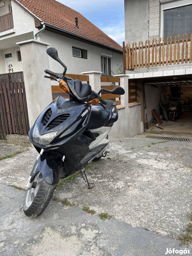Yamaha aerox