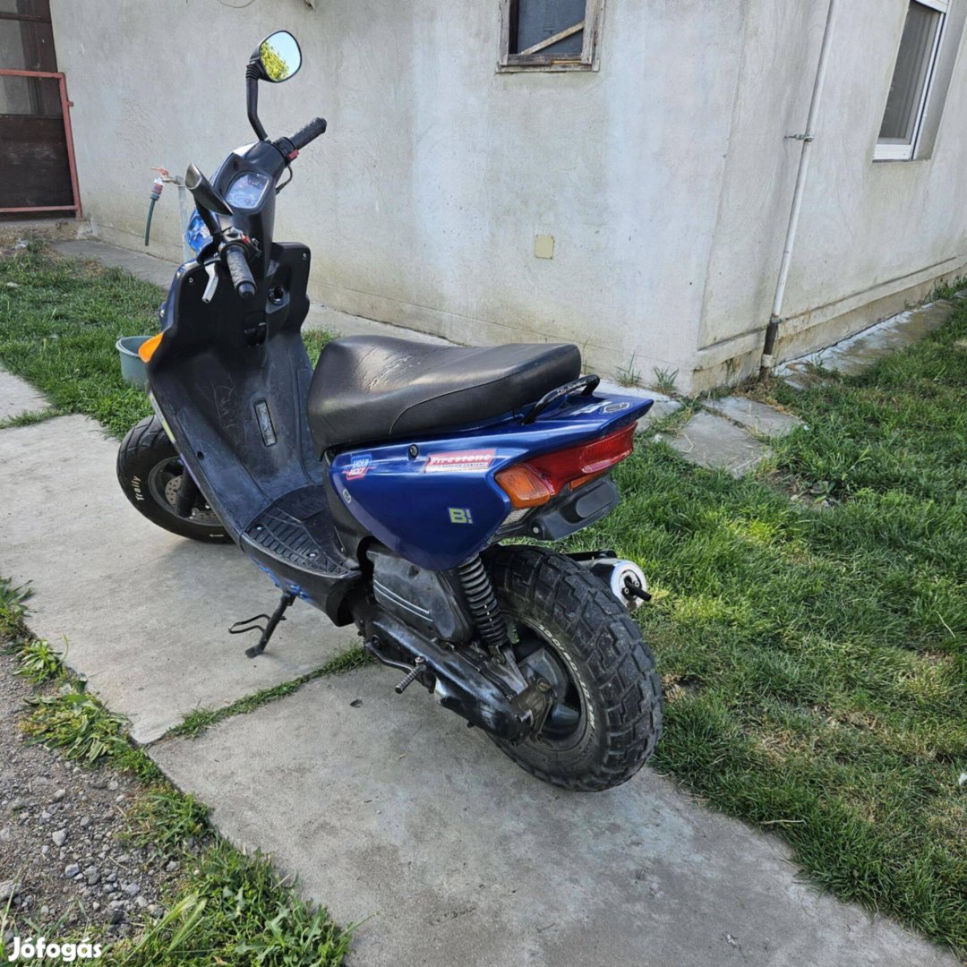 Yamaha bws alkatrészek