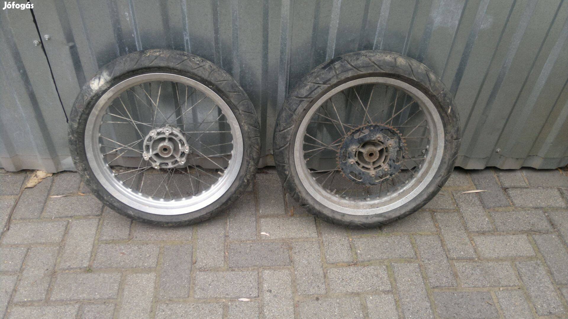 Yamaha dt 50 szupermoto elsö-hátso kerék