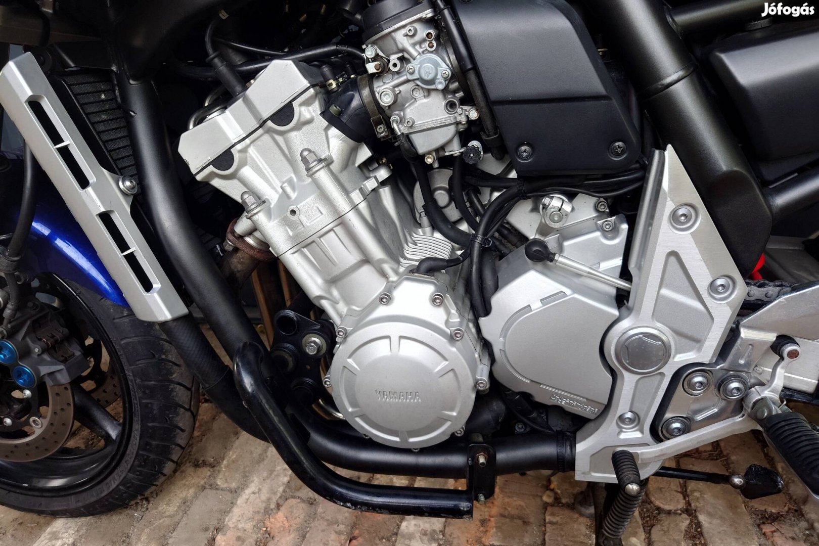 Yamaha fzs 1000 54000 km.-rel eladó.