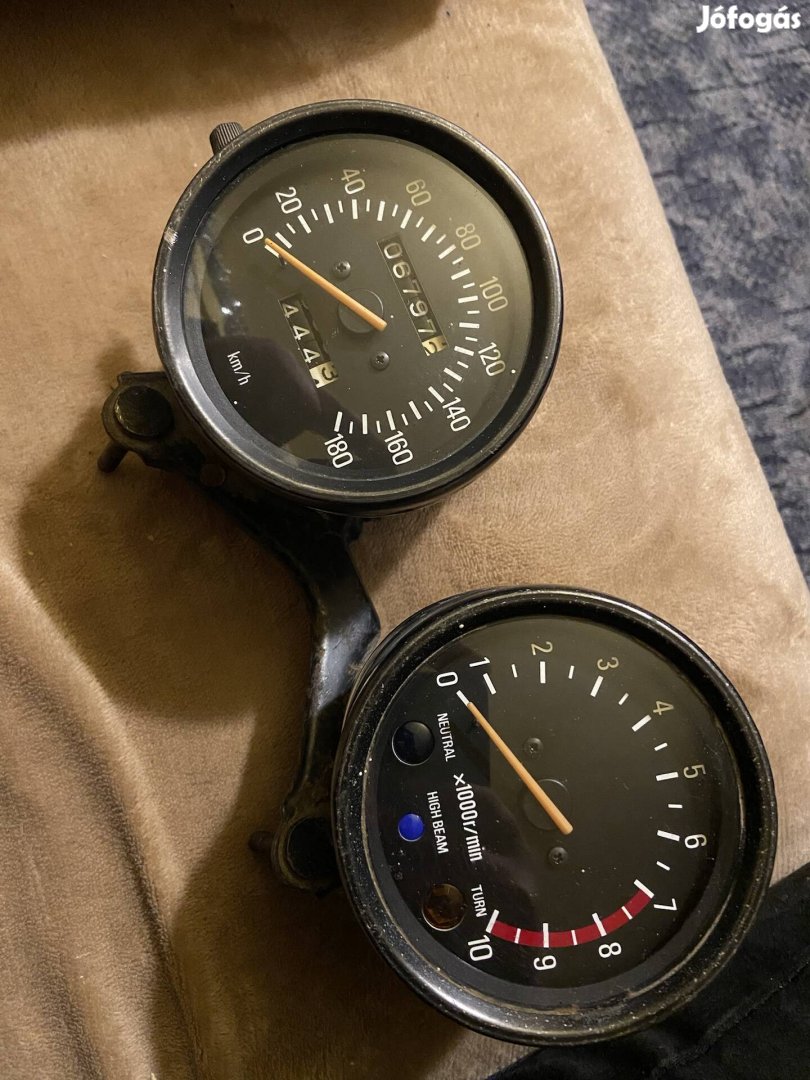 Yamaha km ora fordulatszámmérő oracsoport 