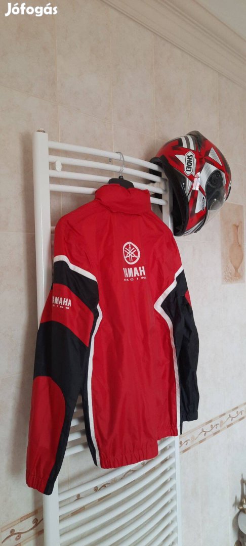 Yamaha márkájú motoros dzseki