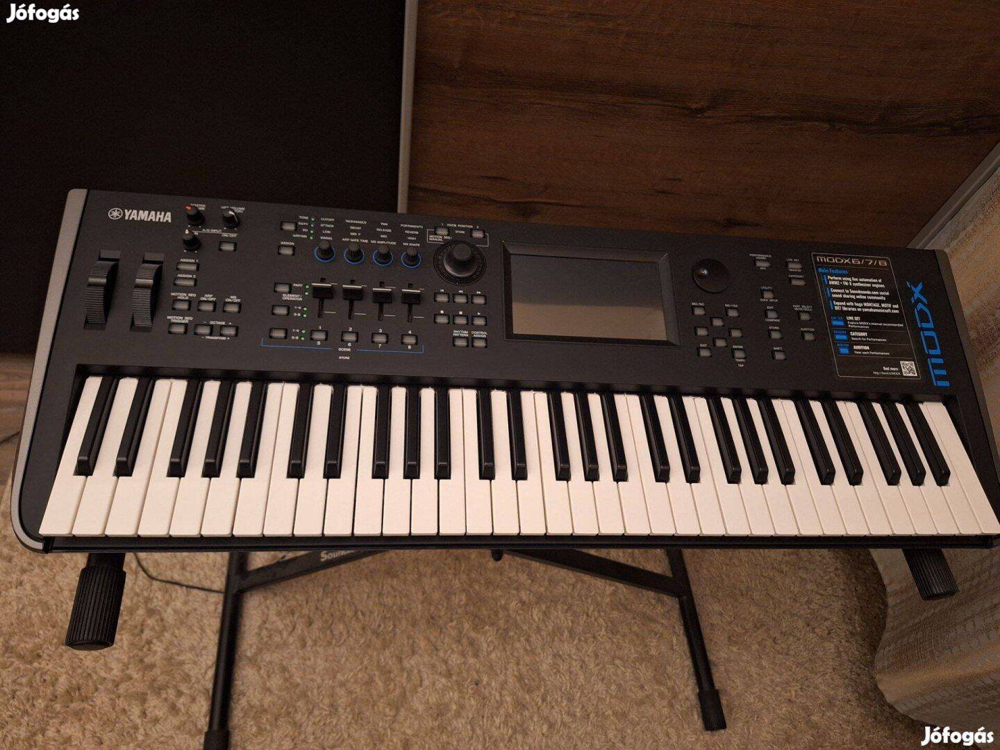 Yamaha modx modx6 szintetizátor dobozával eladó - szép állapotban