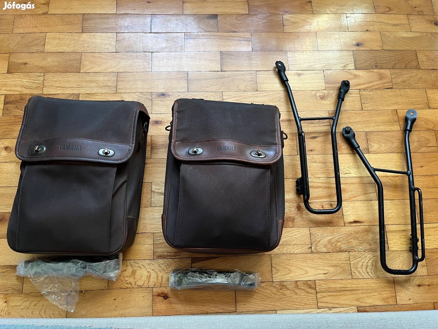 Yamaha oldaltáska