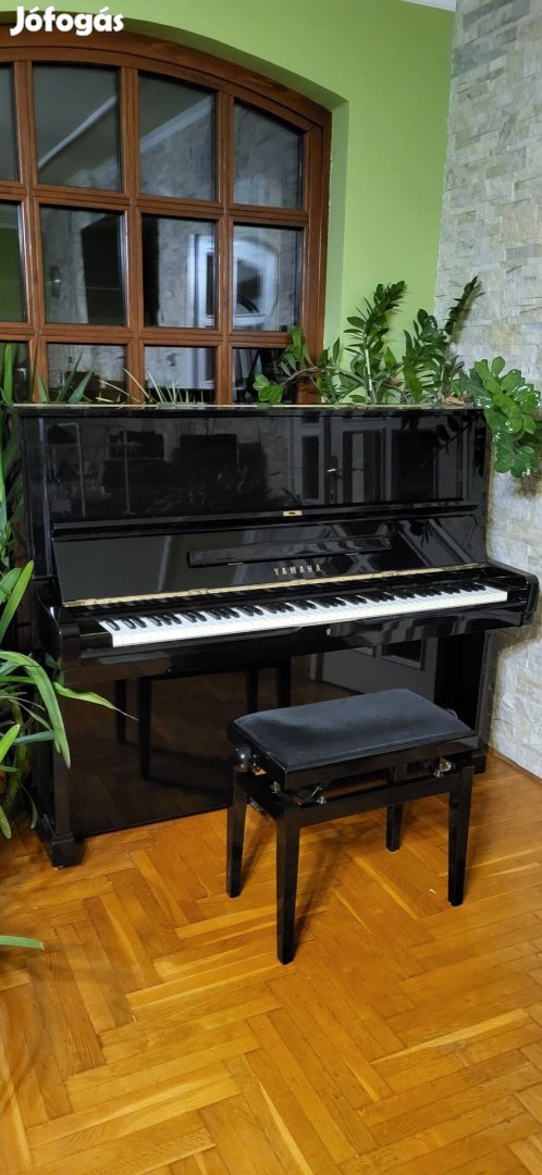 Yamaha pianínó 