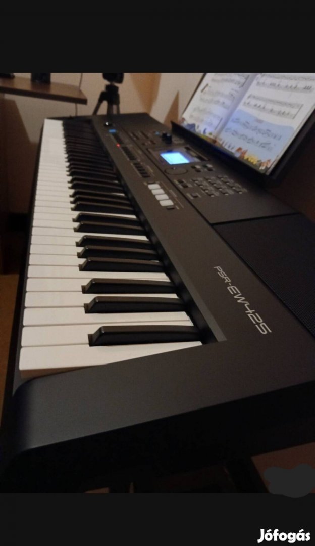 Yamaha psr ew425