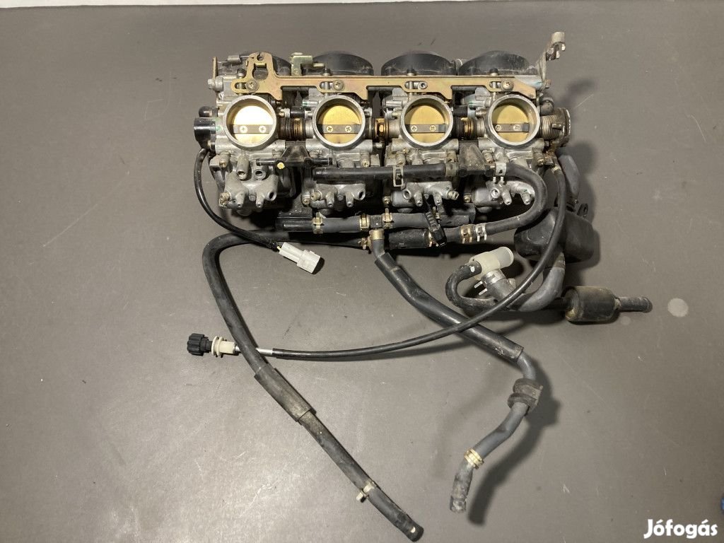 Yamaha r6 1999-2002 karburátor sor