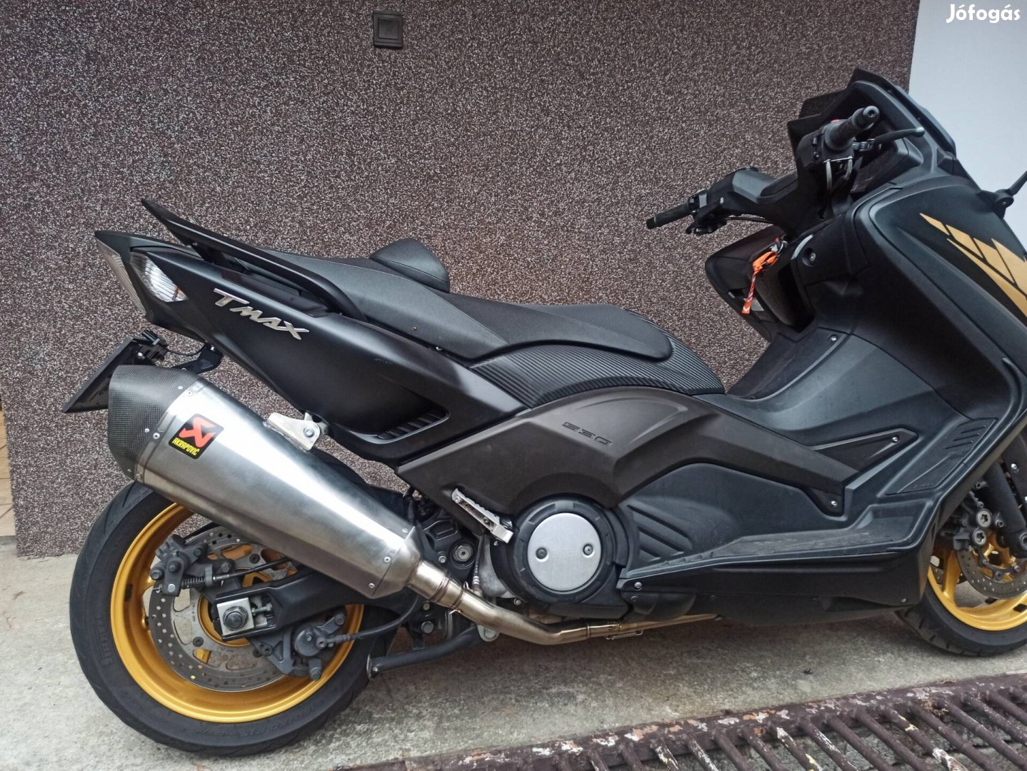 Yamaha tmax akrapvic