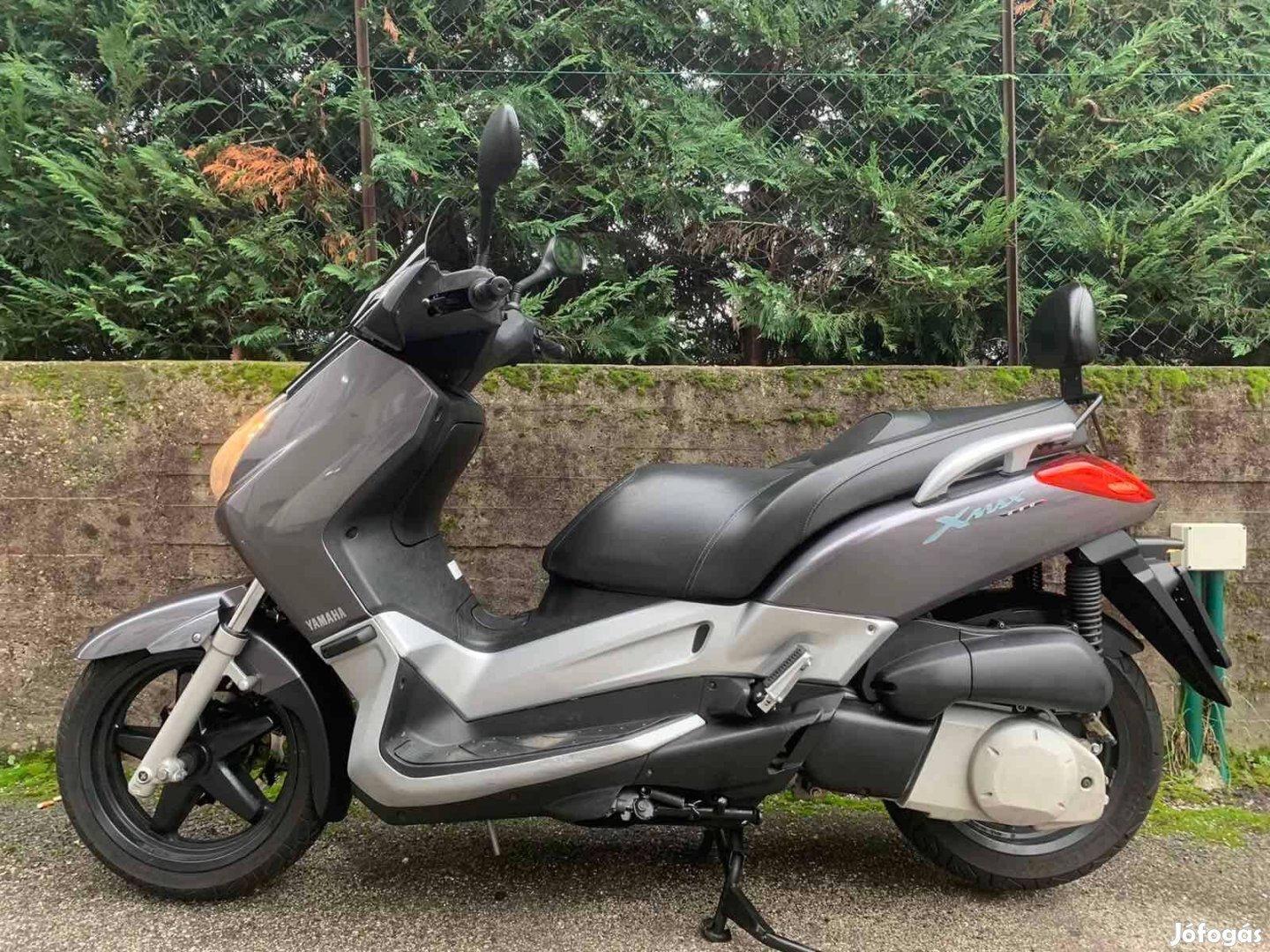 Yamaha x-max 125 250 alkatrészek