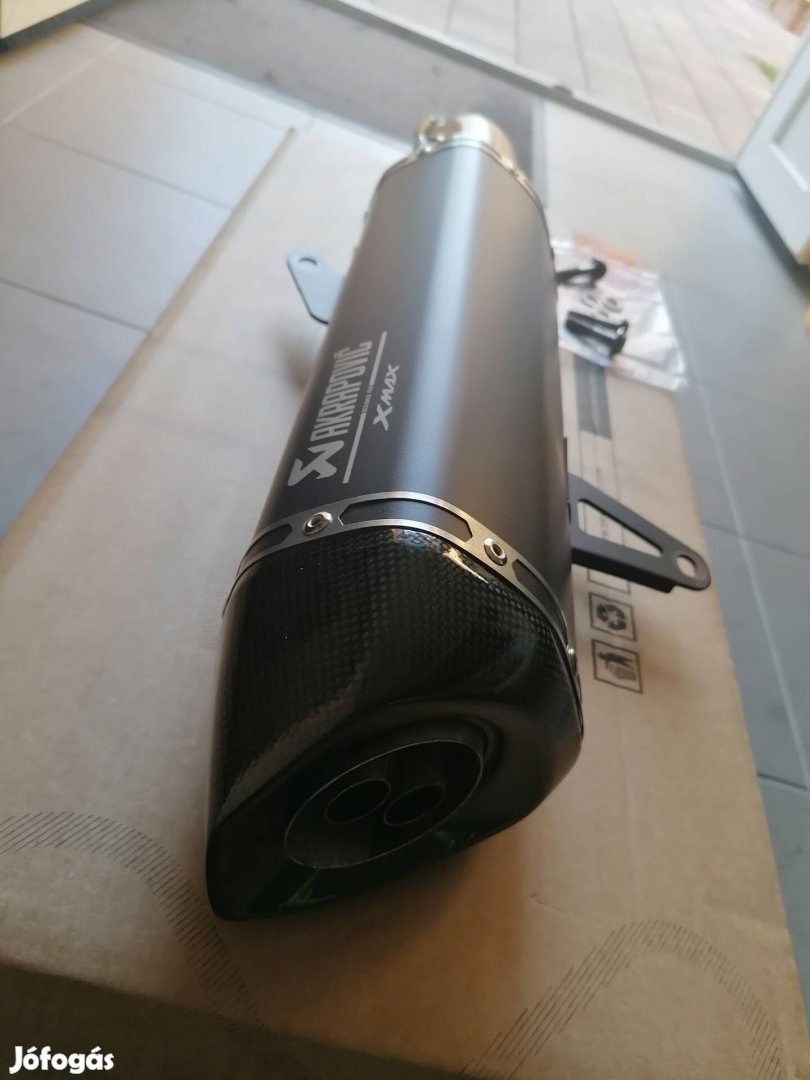 Yamaha xmax 300 Akrapovic kipufogó 