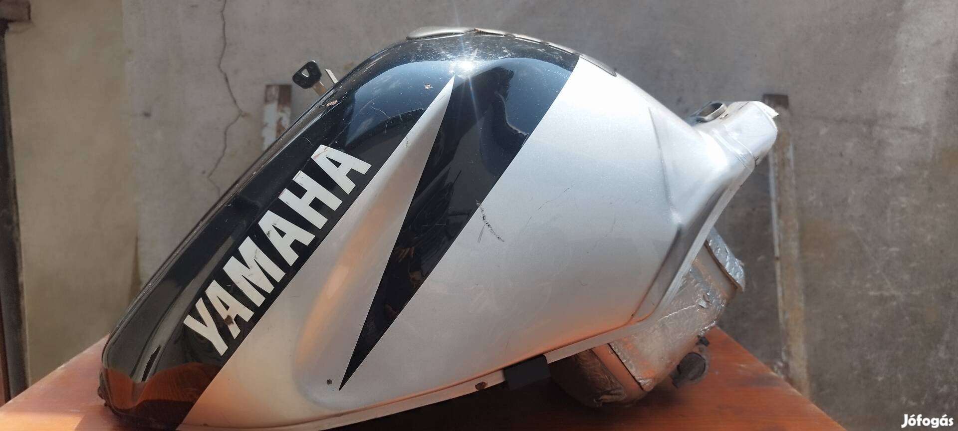 Yamaha yzf 600 thundercat komplett üzemanyag tank 