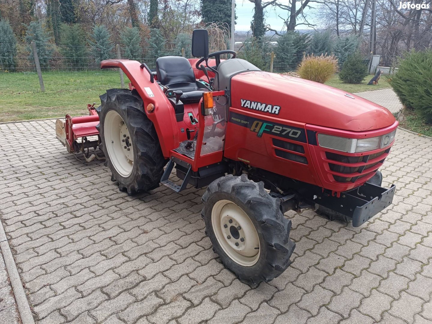 Yanmar AF27 High-Speedes Powershift váltos 830üo japán kistraktor 