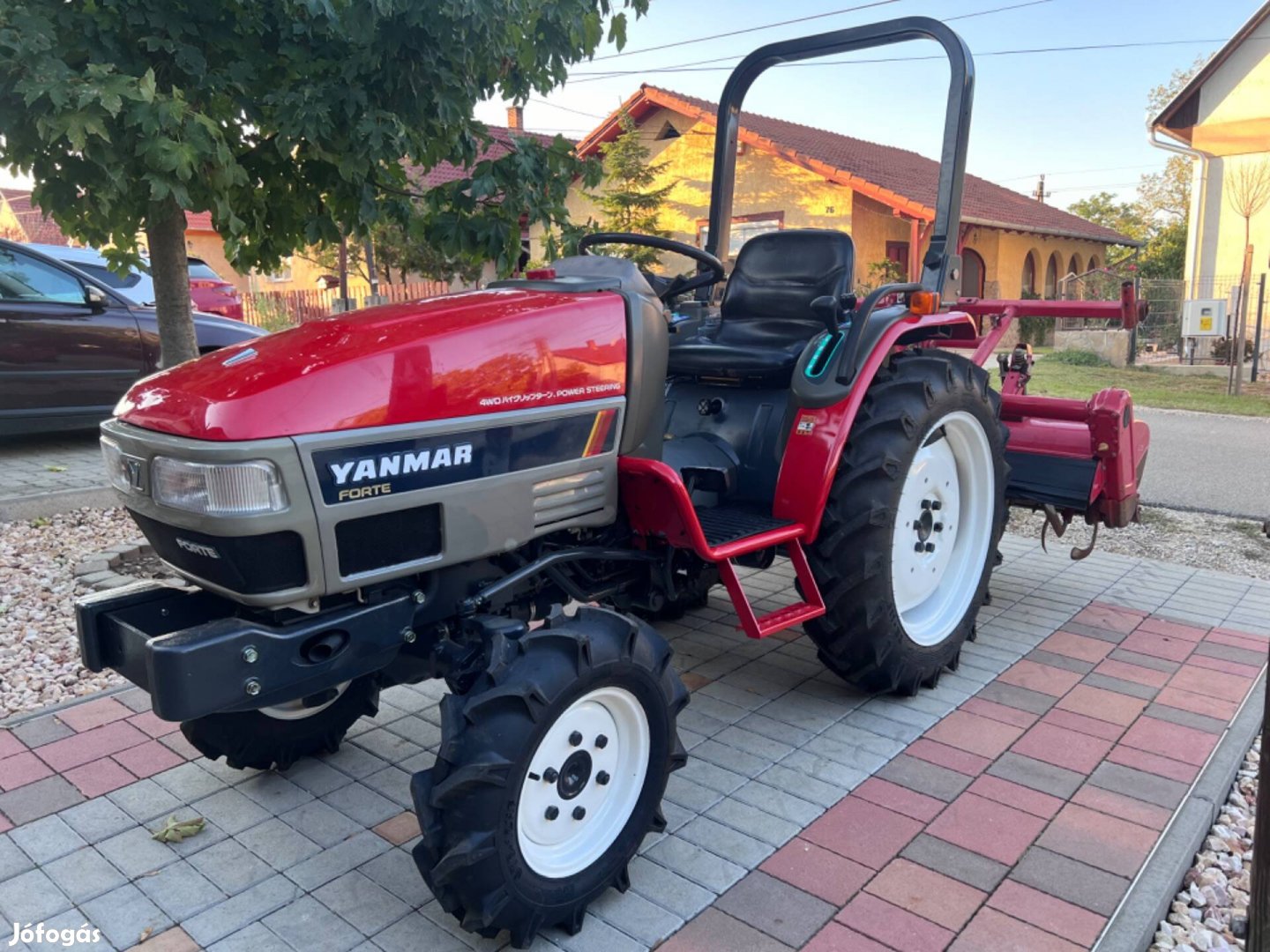 Yanmar F-210 Japán Kistraktor / Traktor (Szervokormány, Irányváltó)