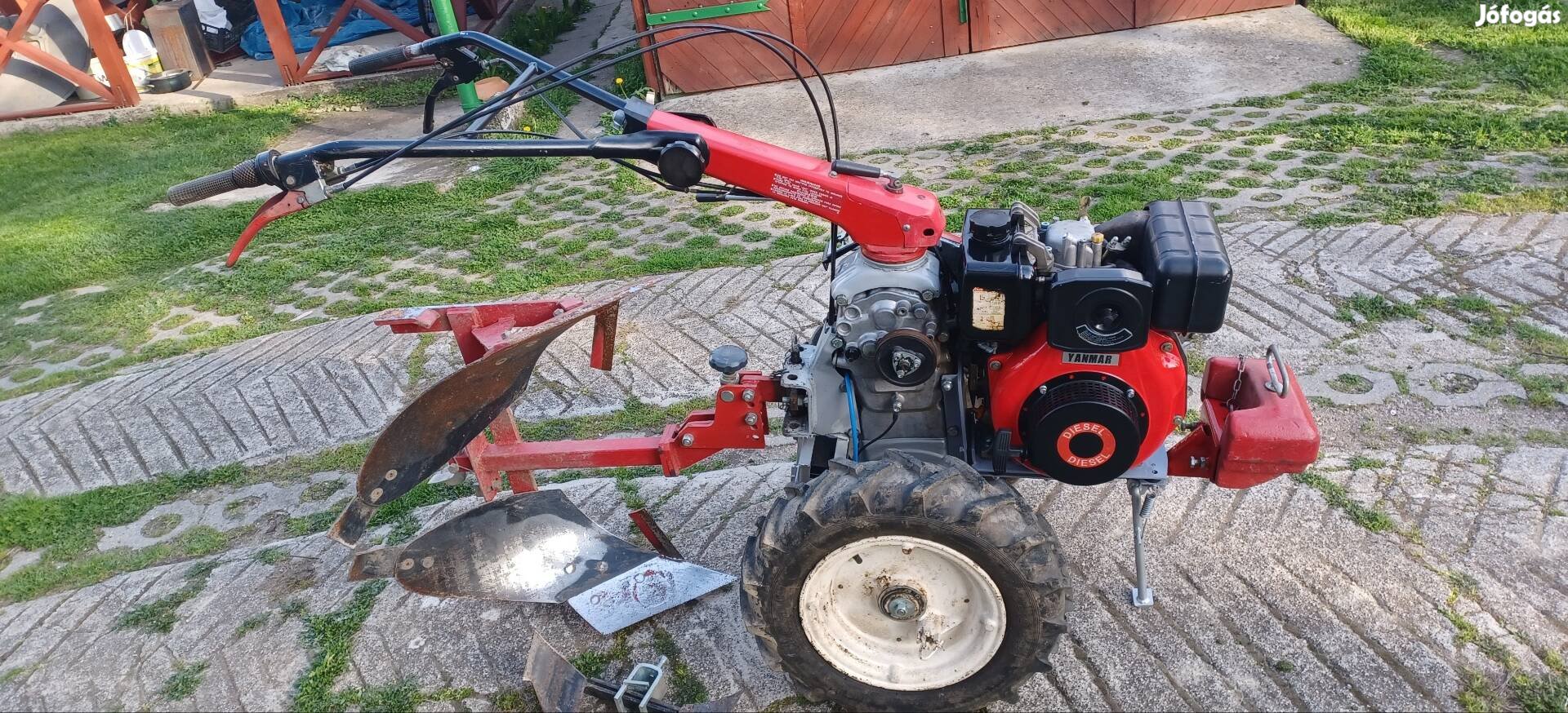 Yanmar mio diesel kistraktor eladó!
