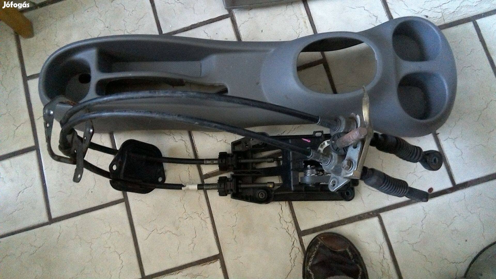 Yaris 1 váltó bovden, kulissza 1SZ motorszámúhoz 1999-06év