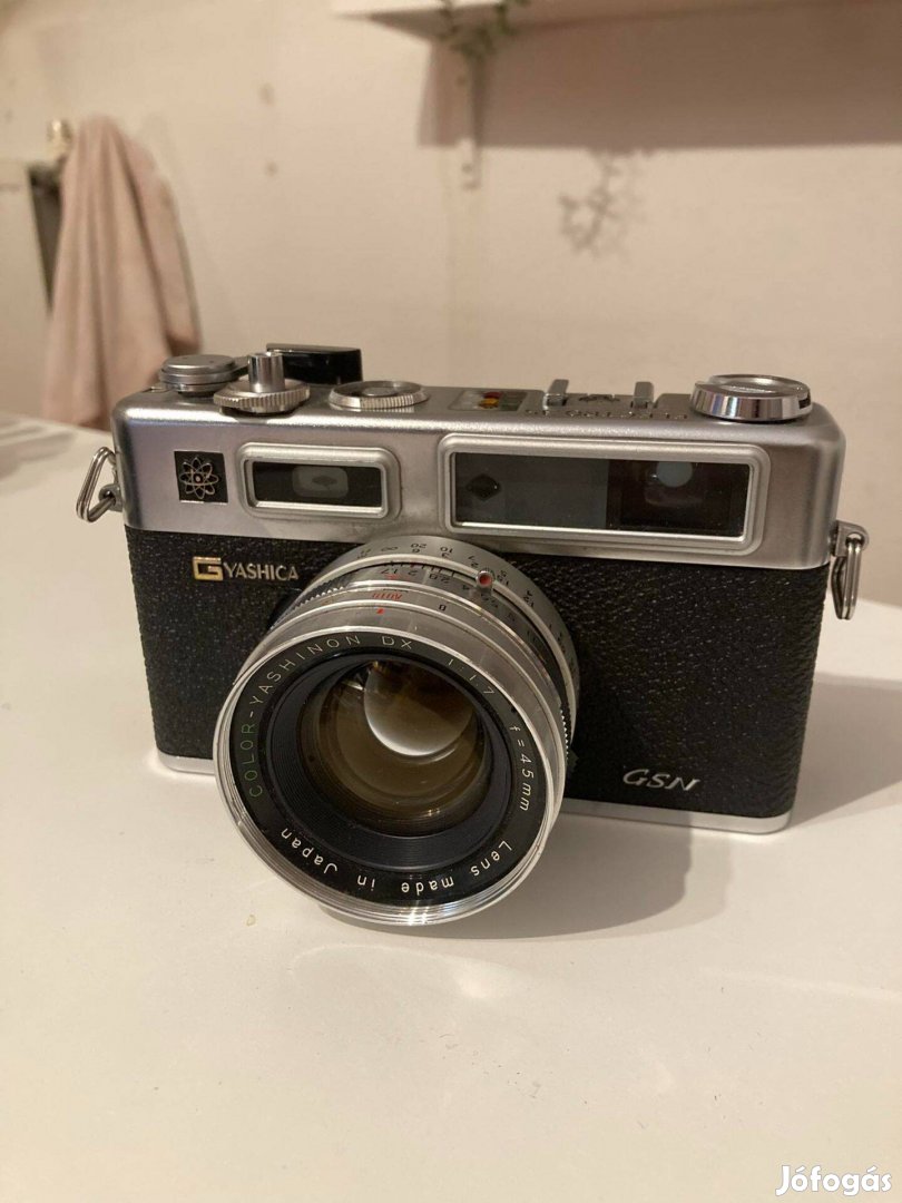 Yashica Electro 35