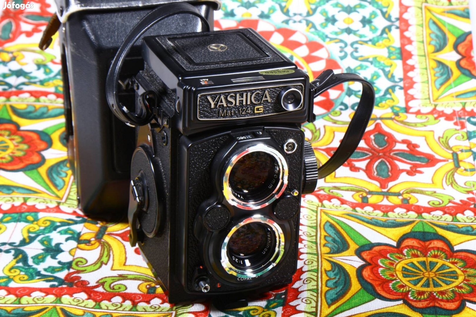 Yashica mat 124g 6x6 filmes fényképezőgép