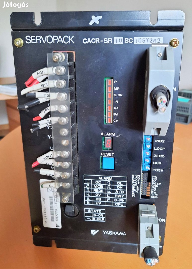 Yaskawa Servopack CACR-SR10BC1ESY262 szervómotor AC vezérlő 0,77kW /a