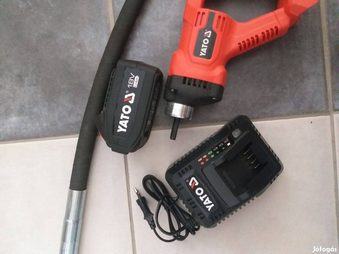 Yato Vibrátor