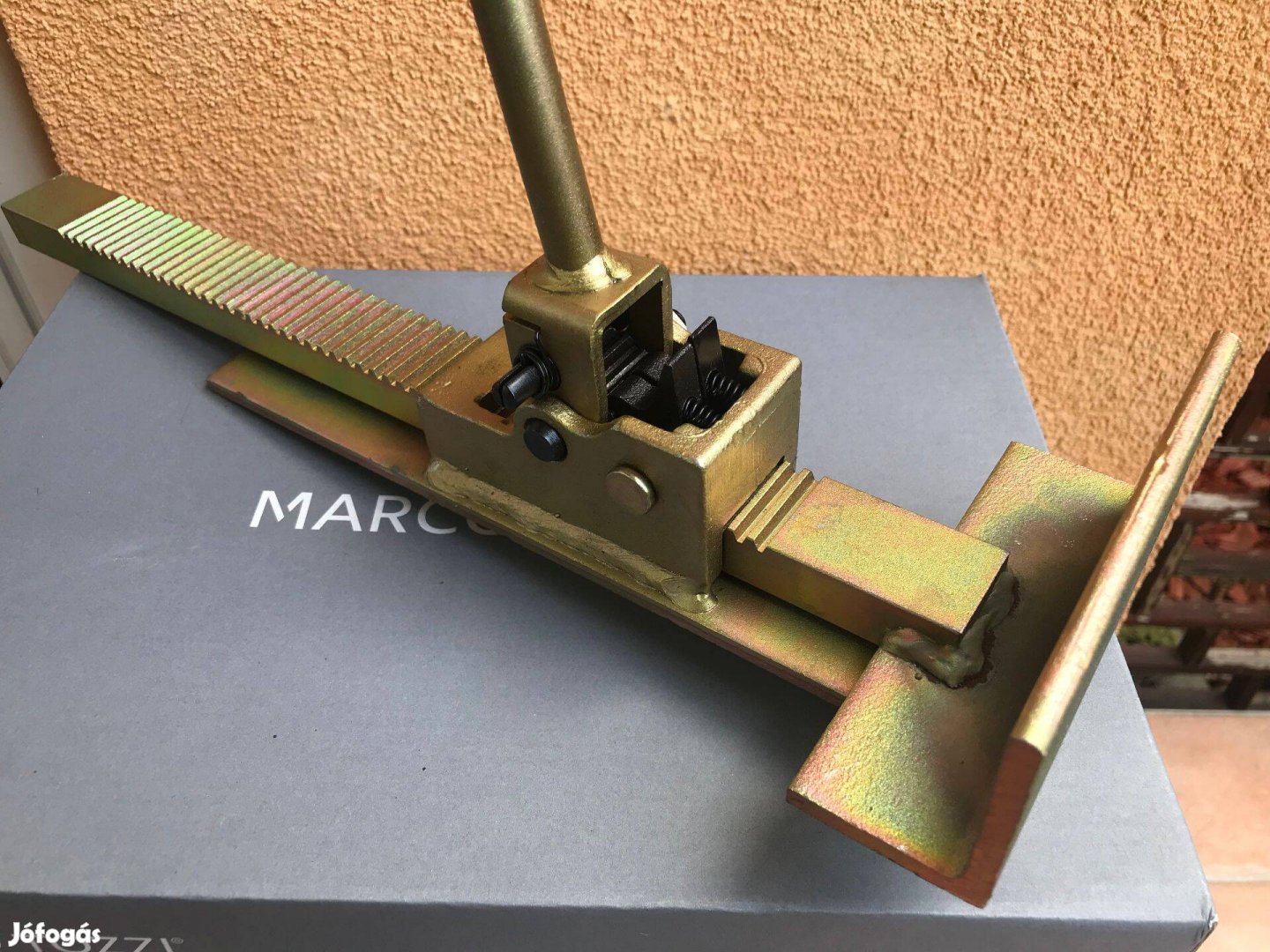 Yato laminált padlóhoz behúzó vas Yt-37314