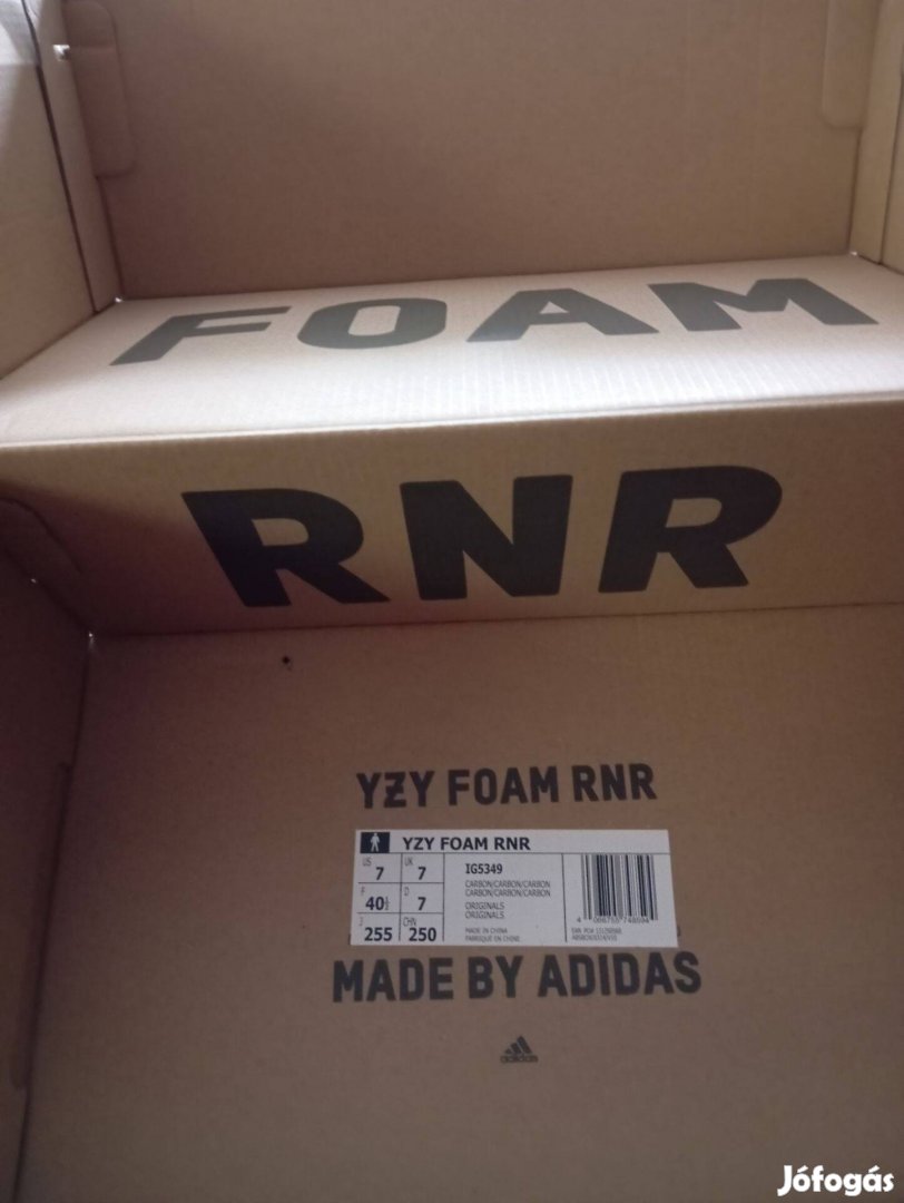 Yeezy foam rnr