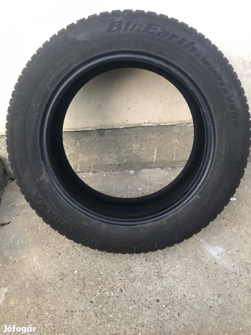 Yokahoma 225/60 R18 téli gumi