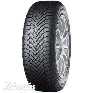 Yokohama 195/65R15 91T BluearthWinter V906 téli gumi