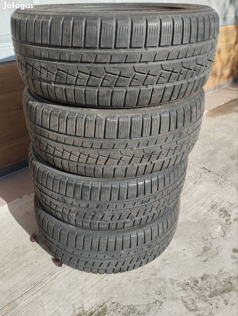 Yokohama 225/55r17 téligumi szett 