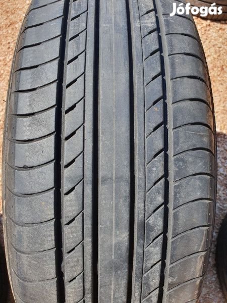 Yokohama 225/65T17 G98 5.5-6mm DOT15 használt gumi HG3438 nyári