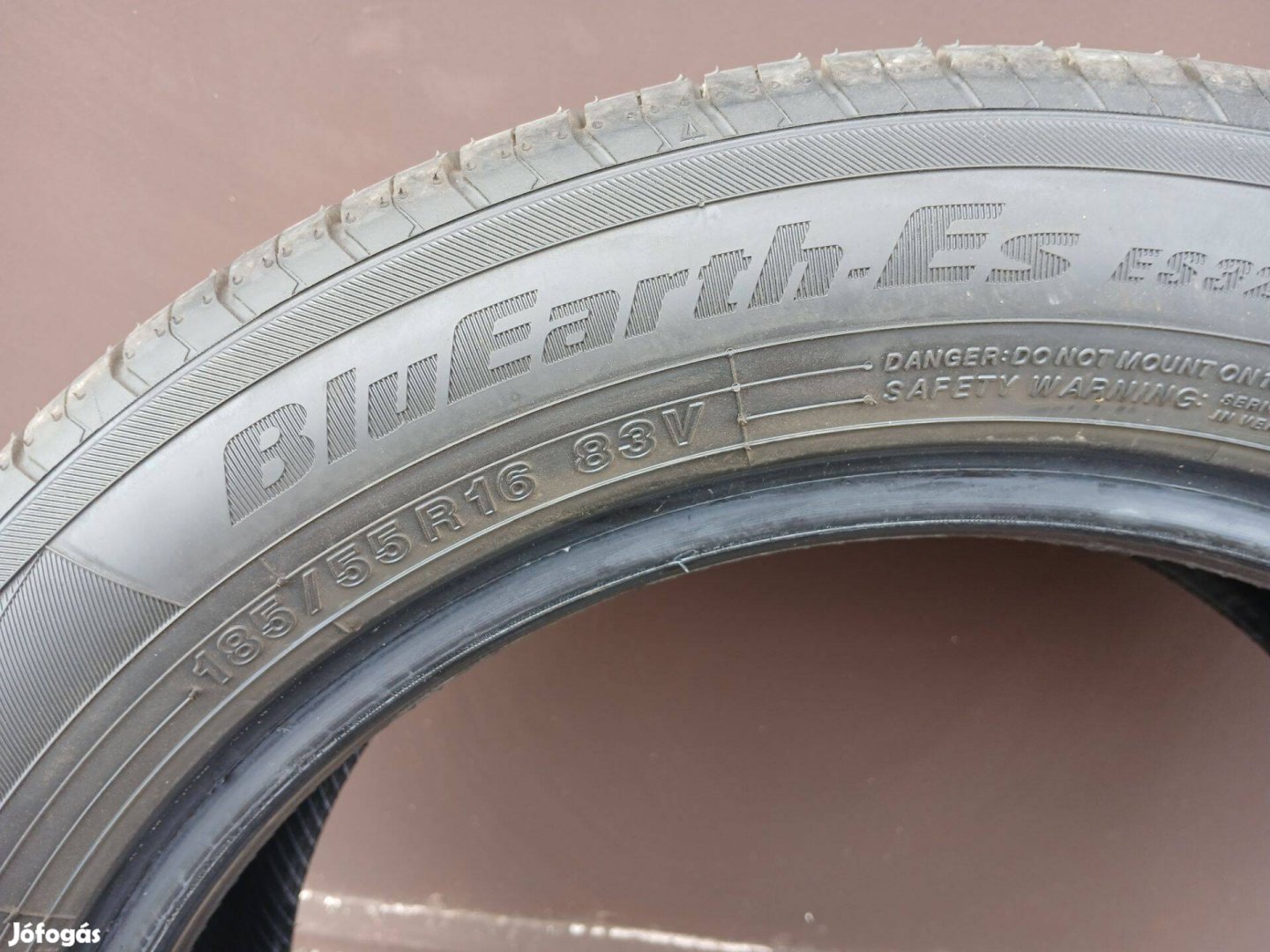 Yokohama 4 db személygépkocsi nyári gumi eladó, 185/55 R16
