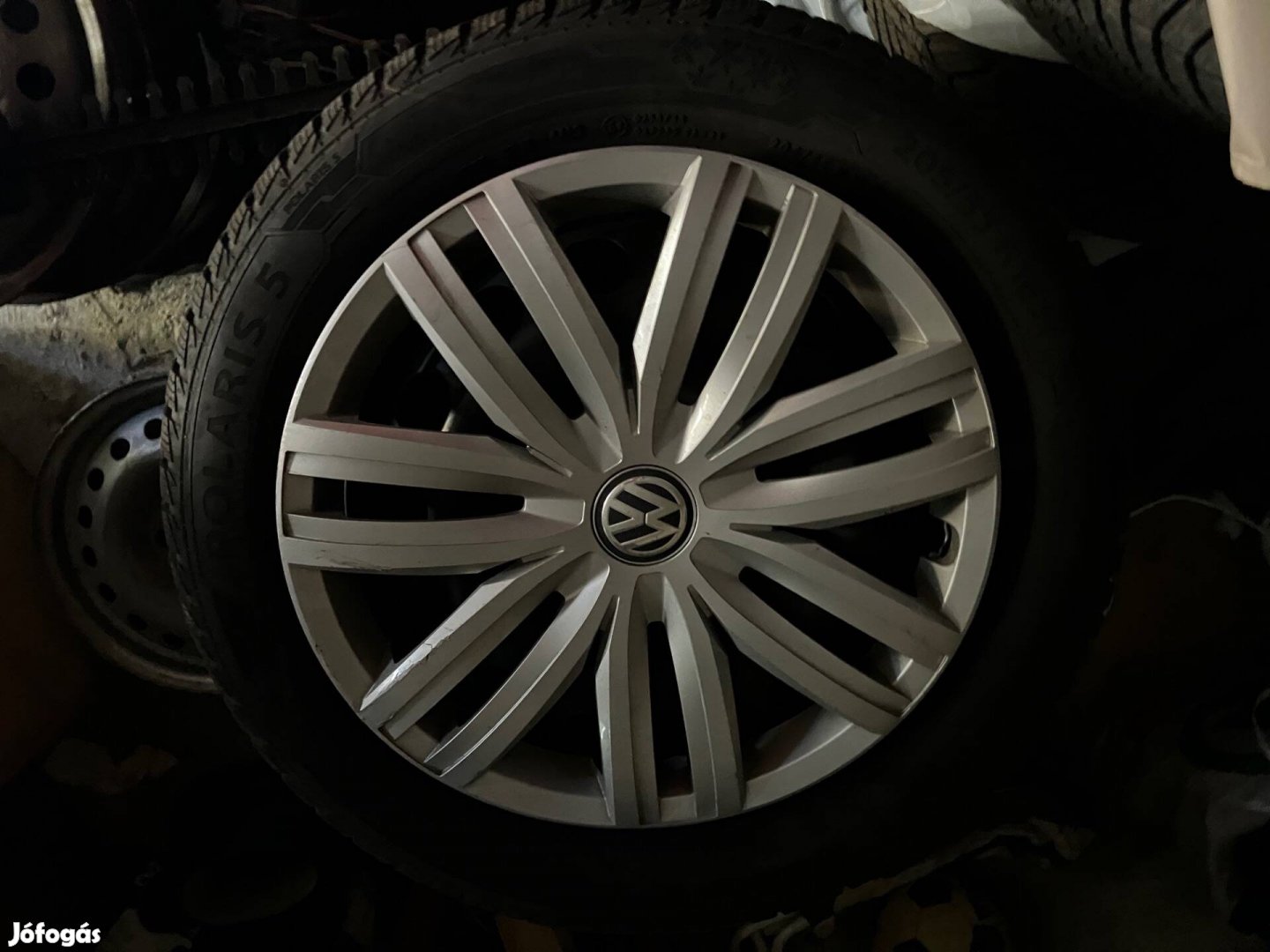 Yokohama Volkswagen Caddy téli gumi szett felnin