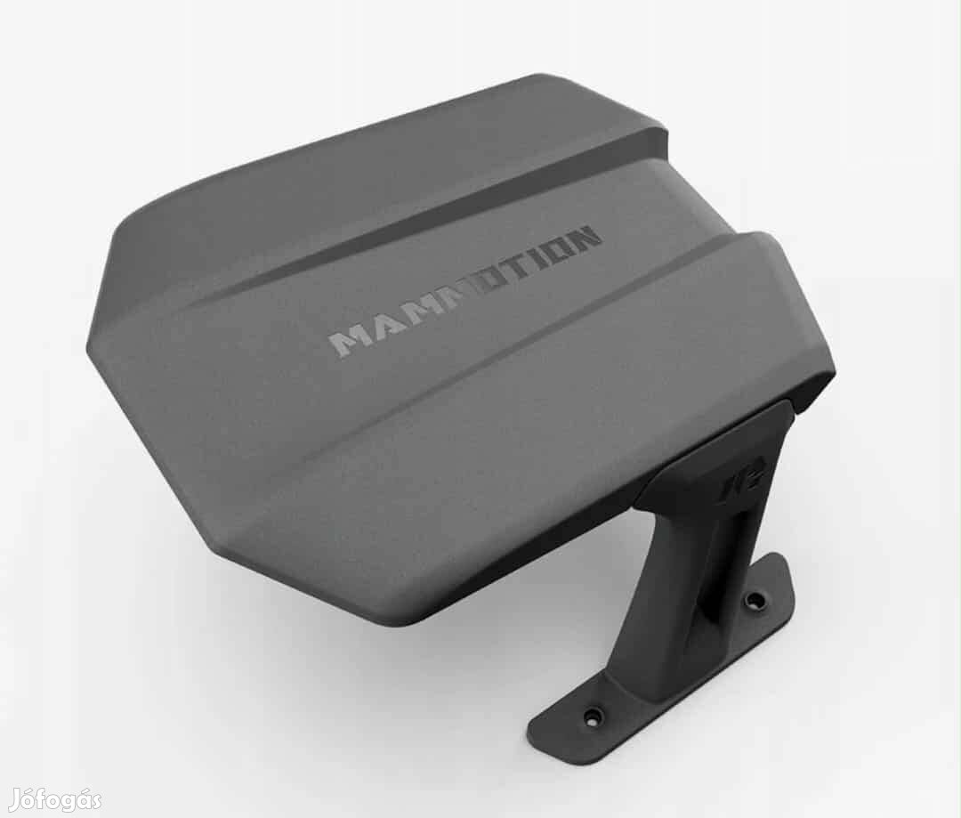 Yuka Mini és Luba robotfünyíró garázs