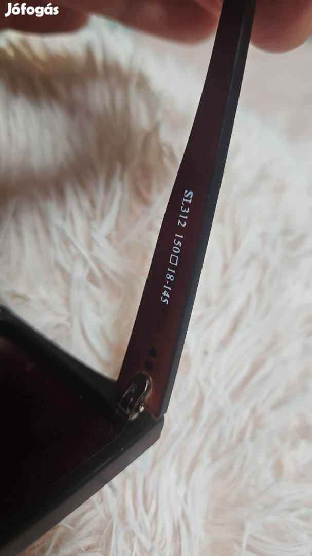 Yves Saint Lauren napszemüveg