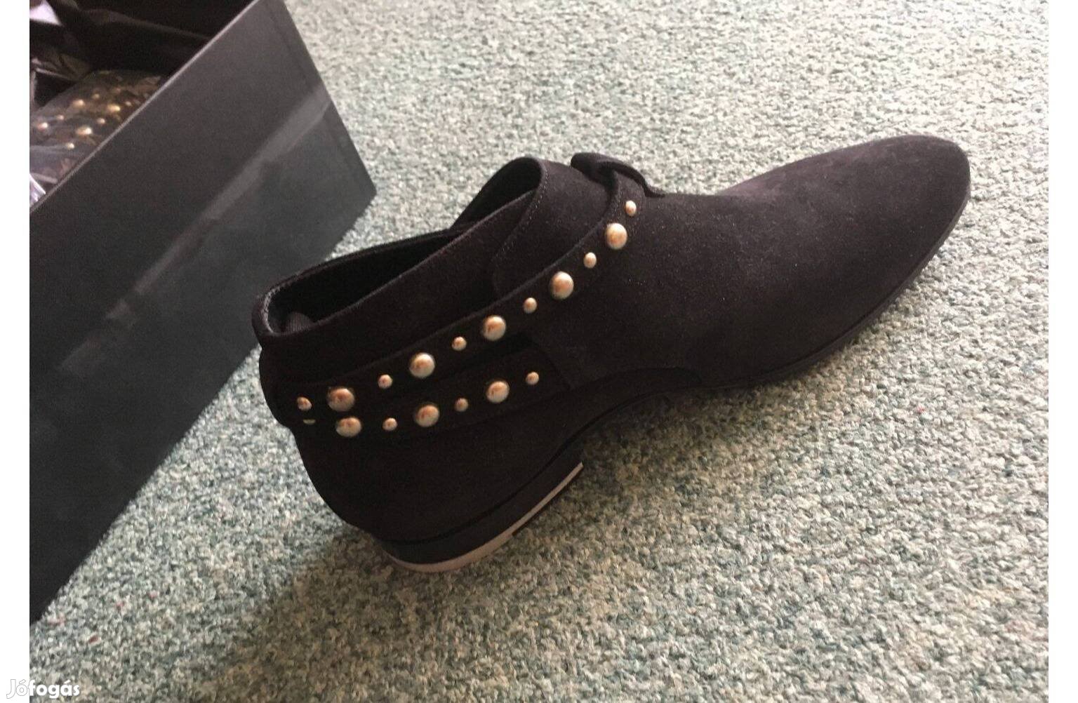 Yves Saint Laurent luxus férfi cipő