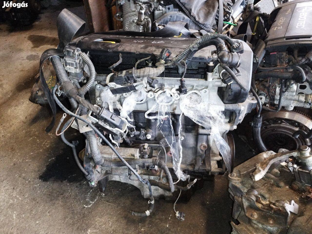 Z18XER kódú Opel Astra H / Zafira B / Vectra C 1.8 motor.Karter sérült