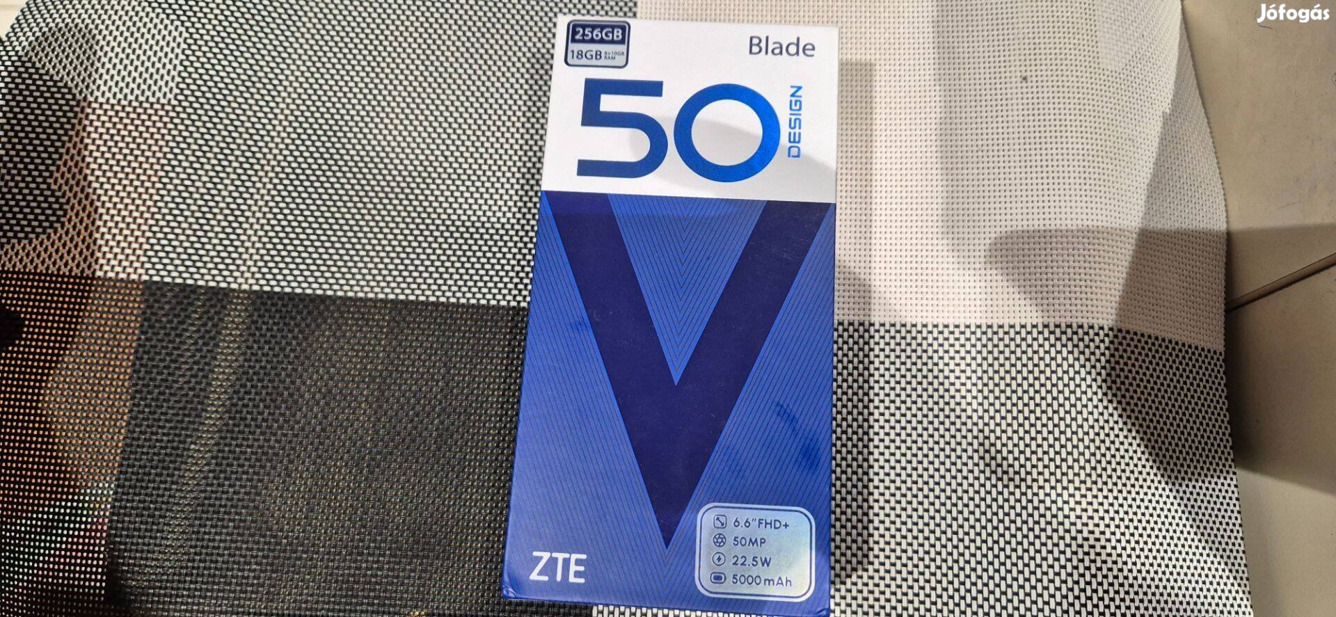 ZTE Blade V50 Design 5G 256/18GB Új Dual 1 év Garival !