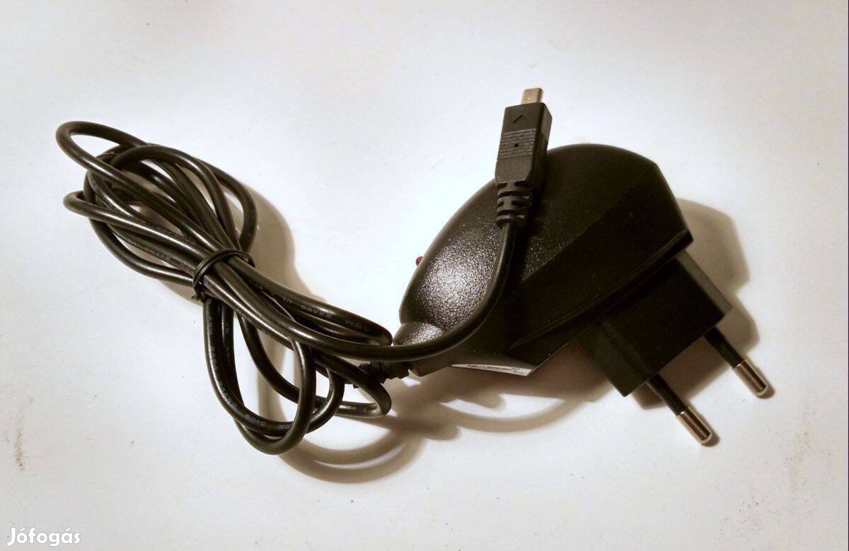 ZTE Hálózati Töltő (STC-A22O50U8-A) Ver.3 (5V 700mA) teszteletlen