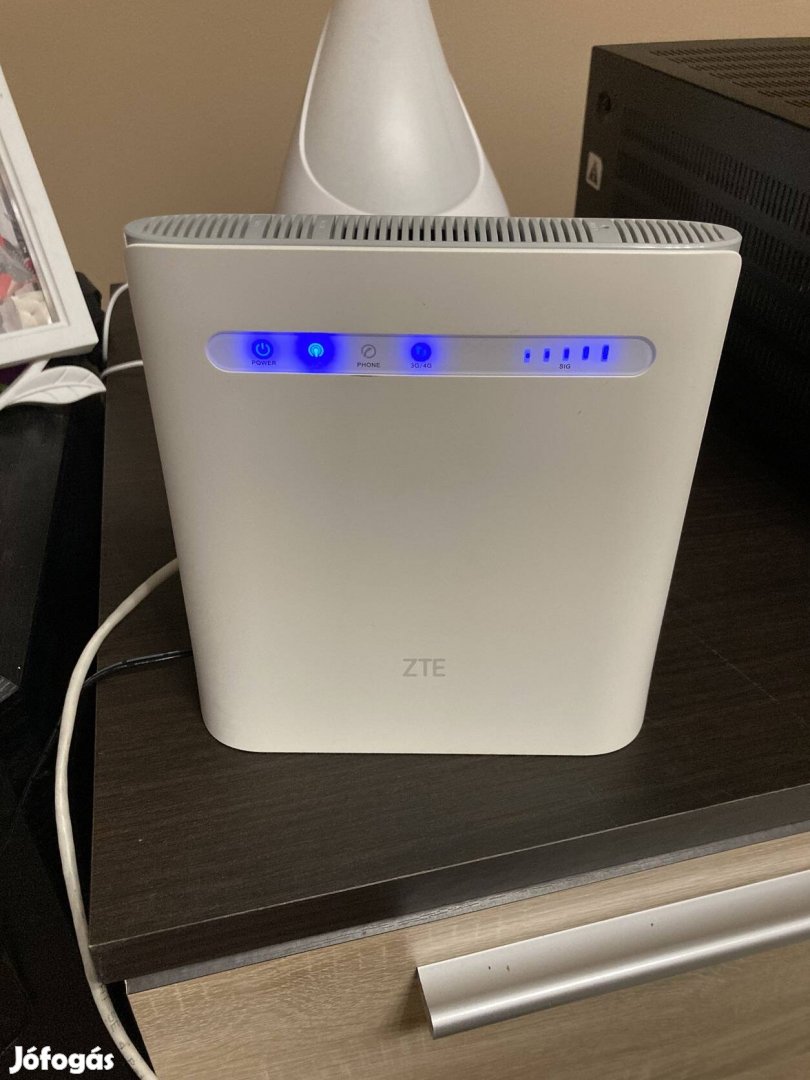 ZTE MF286R Wireless 3G/4G LTE+ Router Független!