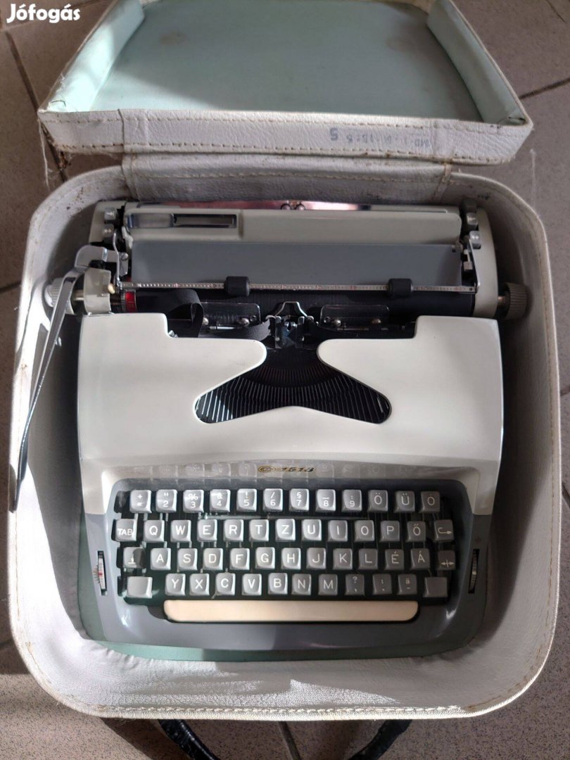 Z 1518 retro írógép