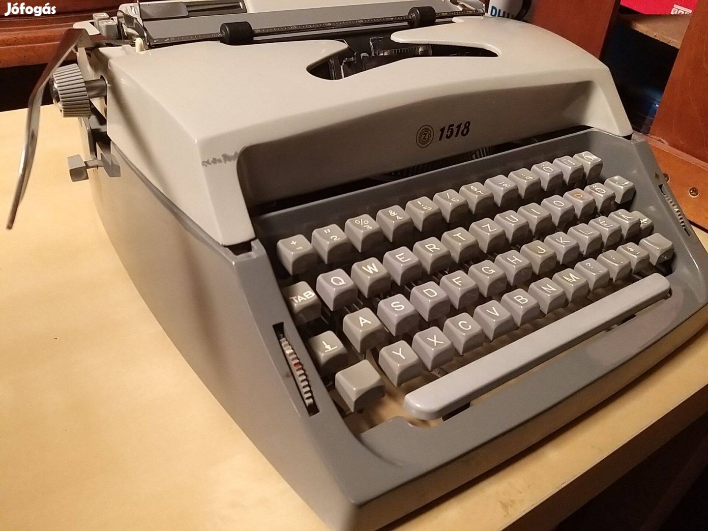 Z 1518 retro táskás írógép+Pelikan írógépszalag