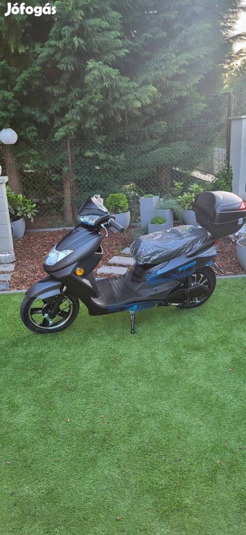 Z-Tech elektromos kerékpár bicikli moped házhozsz garancia