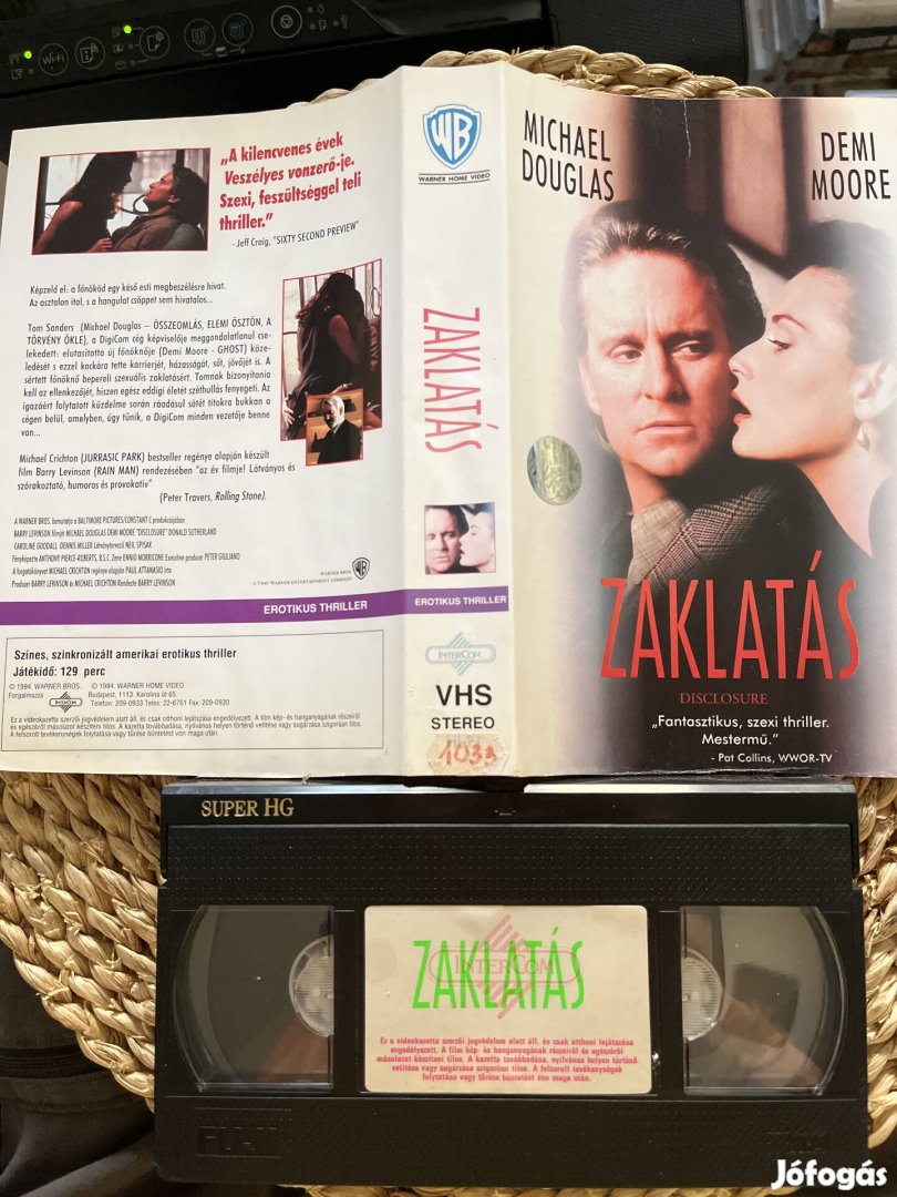 Zaklatás vhs. 