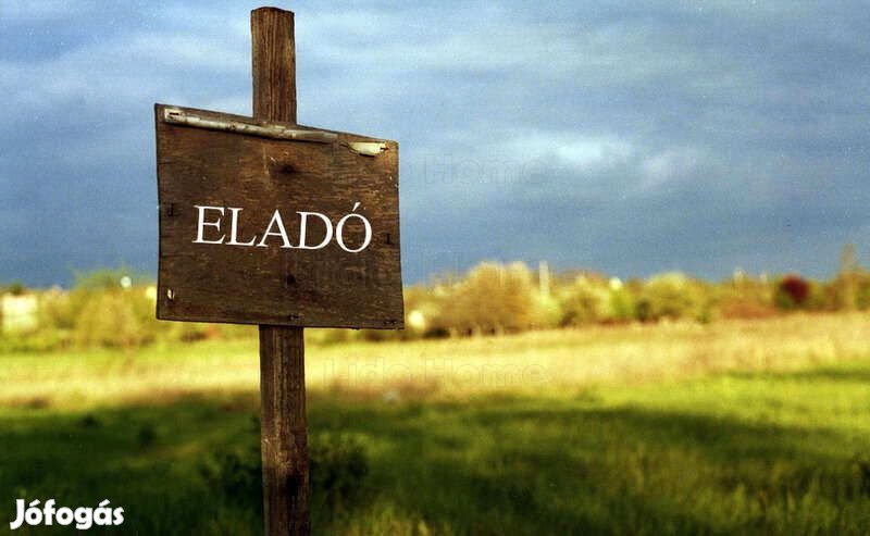 Zalacsányban külterület eladó!