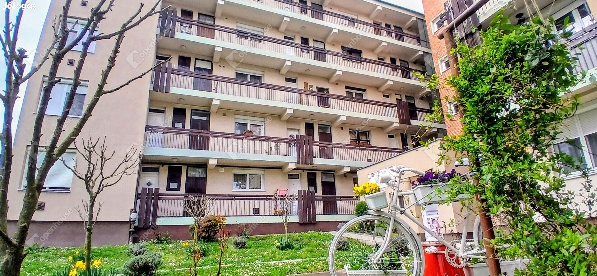 Zalaegerszeg-Kertváros-erkélyes-első emeleti lakás