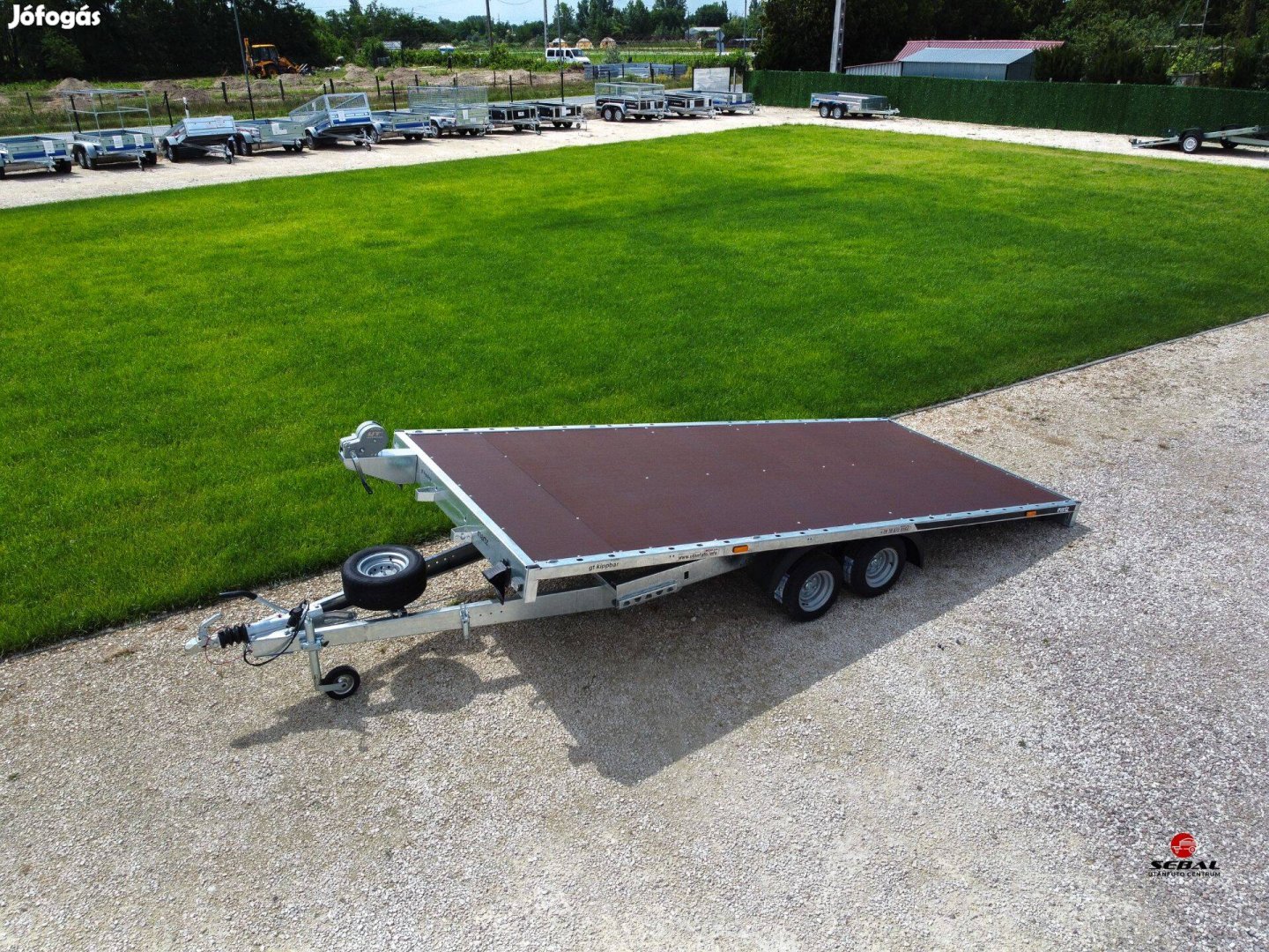 Zalaegerszegen eladó - Új billenős 2700 kg autószállító utánfutó