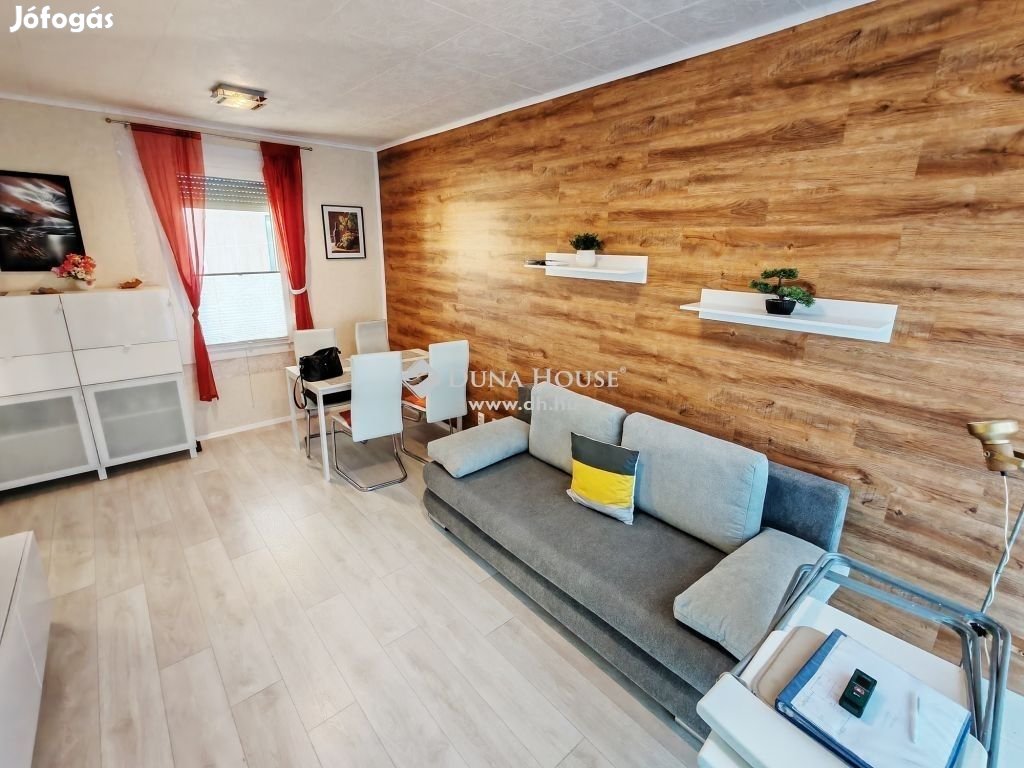 Zalakarosi Apartman eladó!