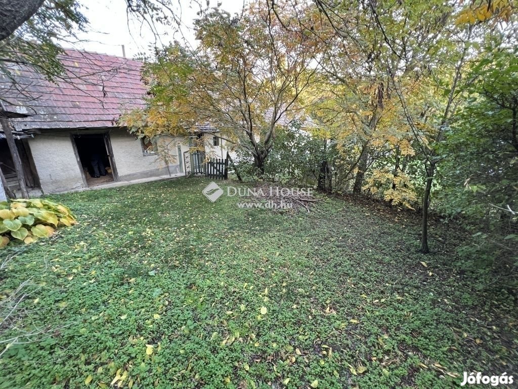 Zámolyi 60 nm-es ház eladó