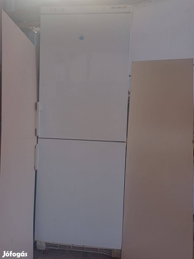 Zanussi-Lehel kombinált hűtőszekrény eladó