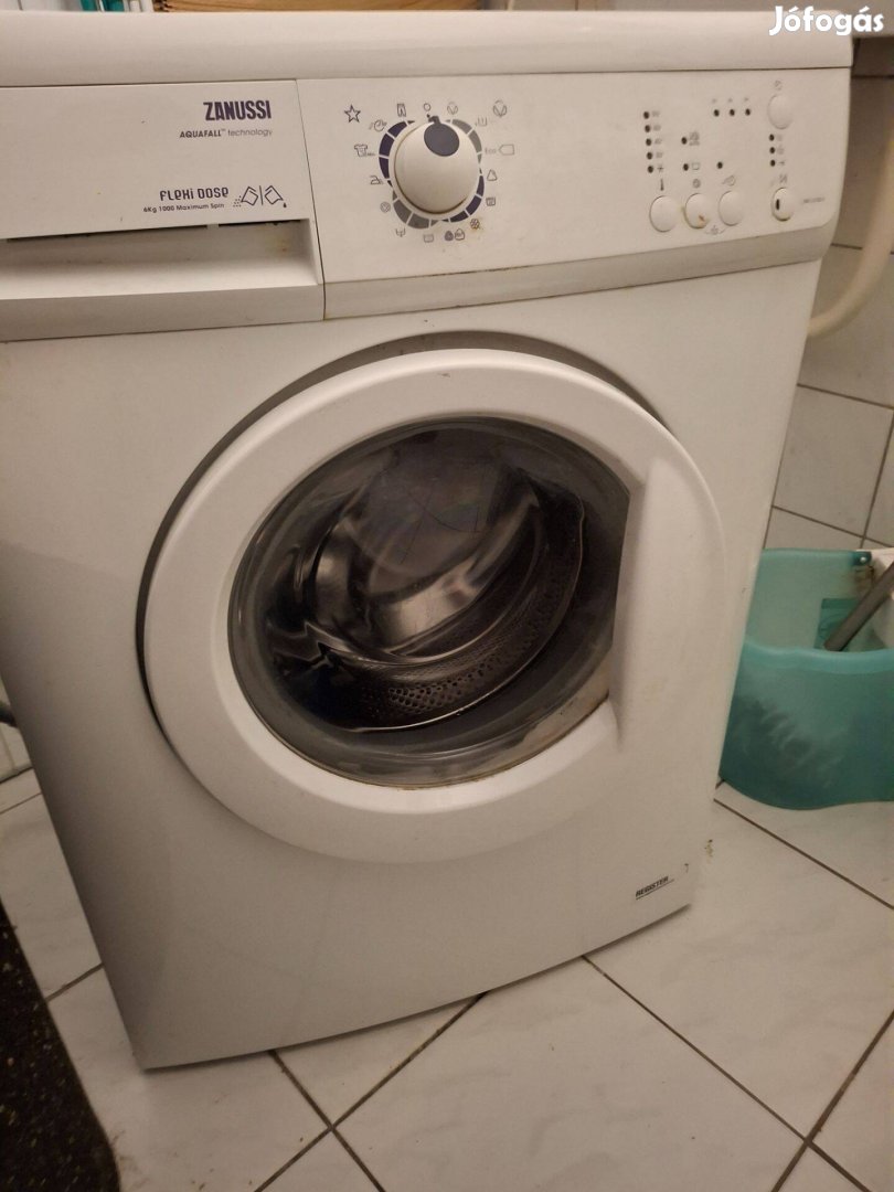 Zanussi elöltöltős mosógép + alátét