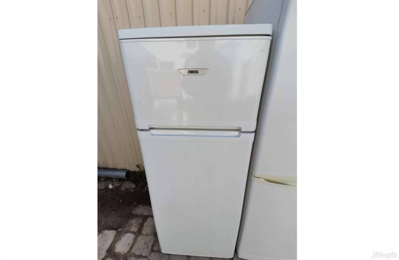 Zanussi felülfagyasztós hűtőszekrény fél év garanciával eladó